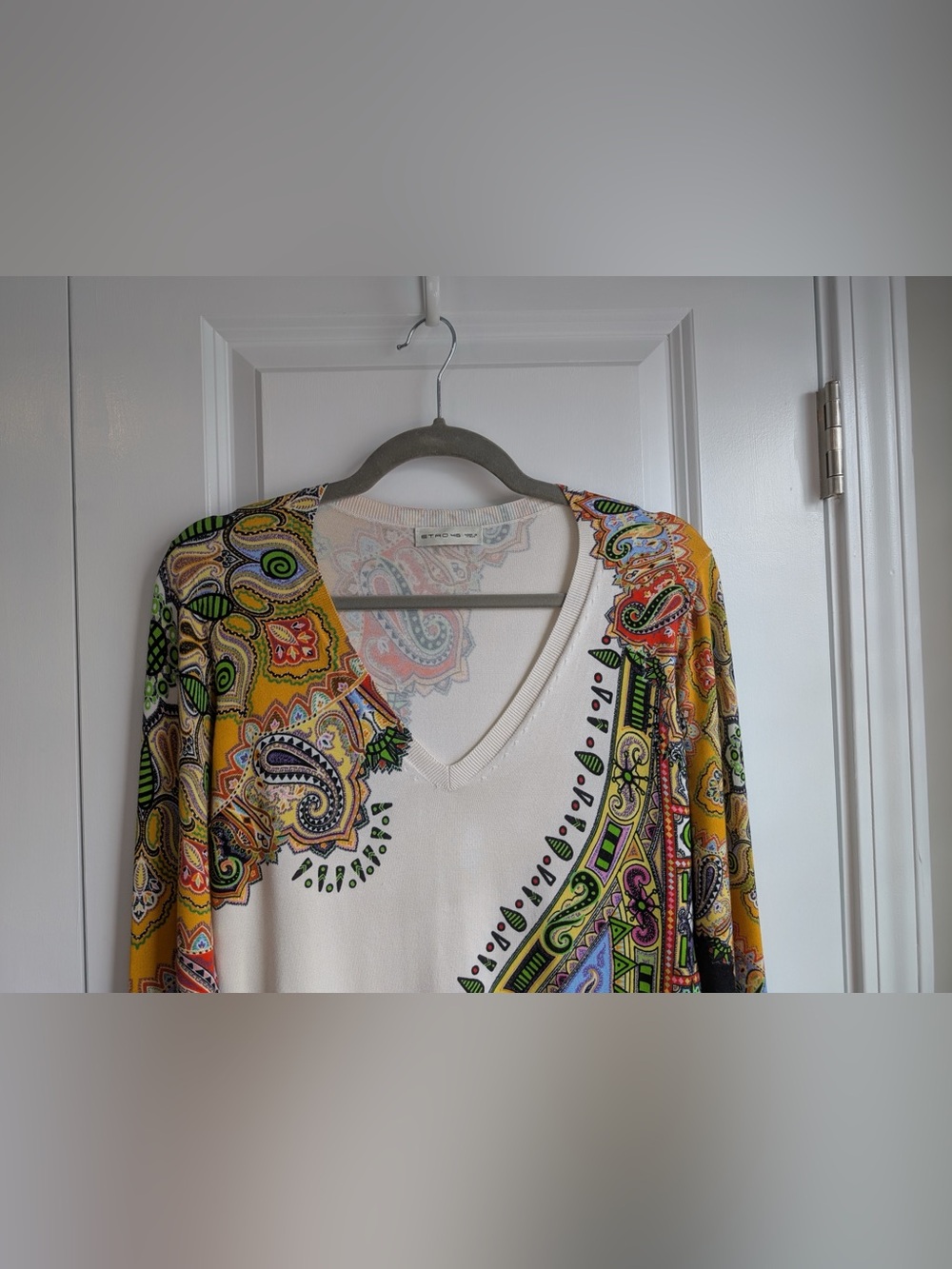 Etro Women’s Maglione V V-neck Sweater Paisley Printed Size 46 - Picture 2 of 9